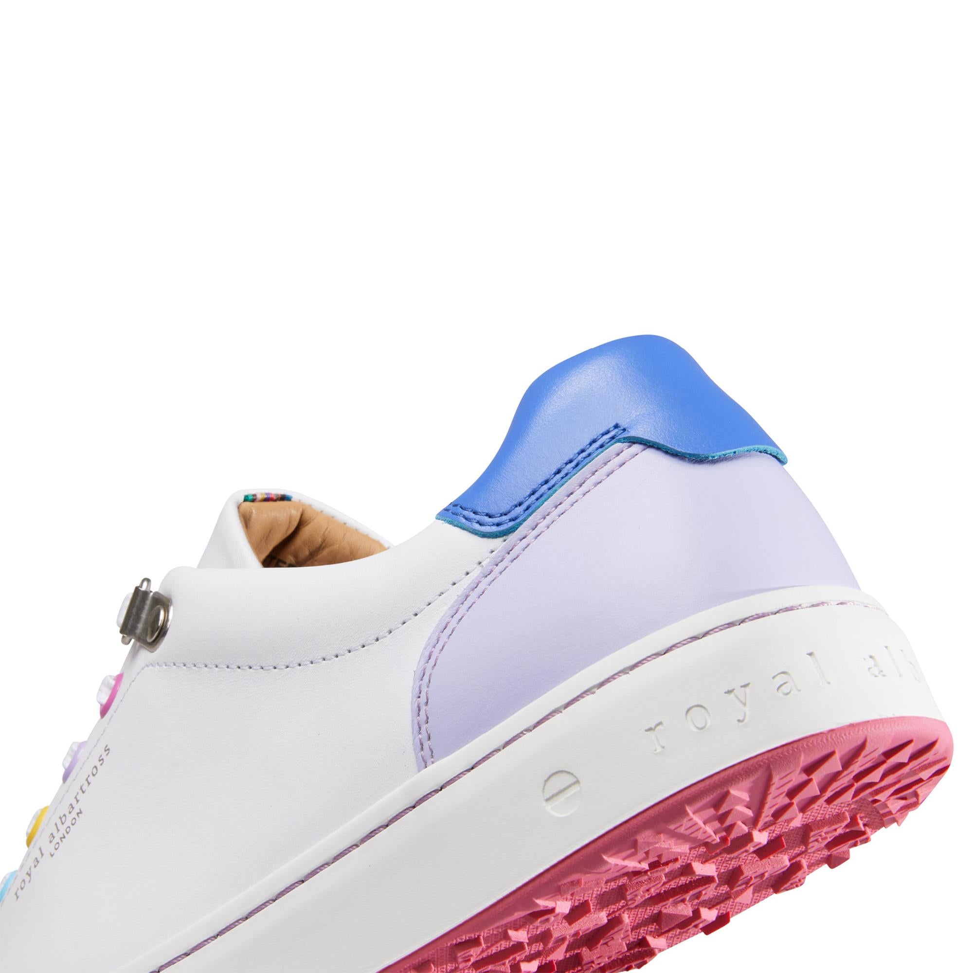 Close-up of heel detail on Royal Albartross Fieldfox ladies golf shoes in dream white and lavender – premium ladies golf footwear with elegant branding