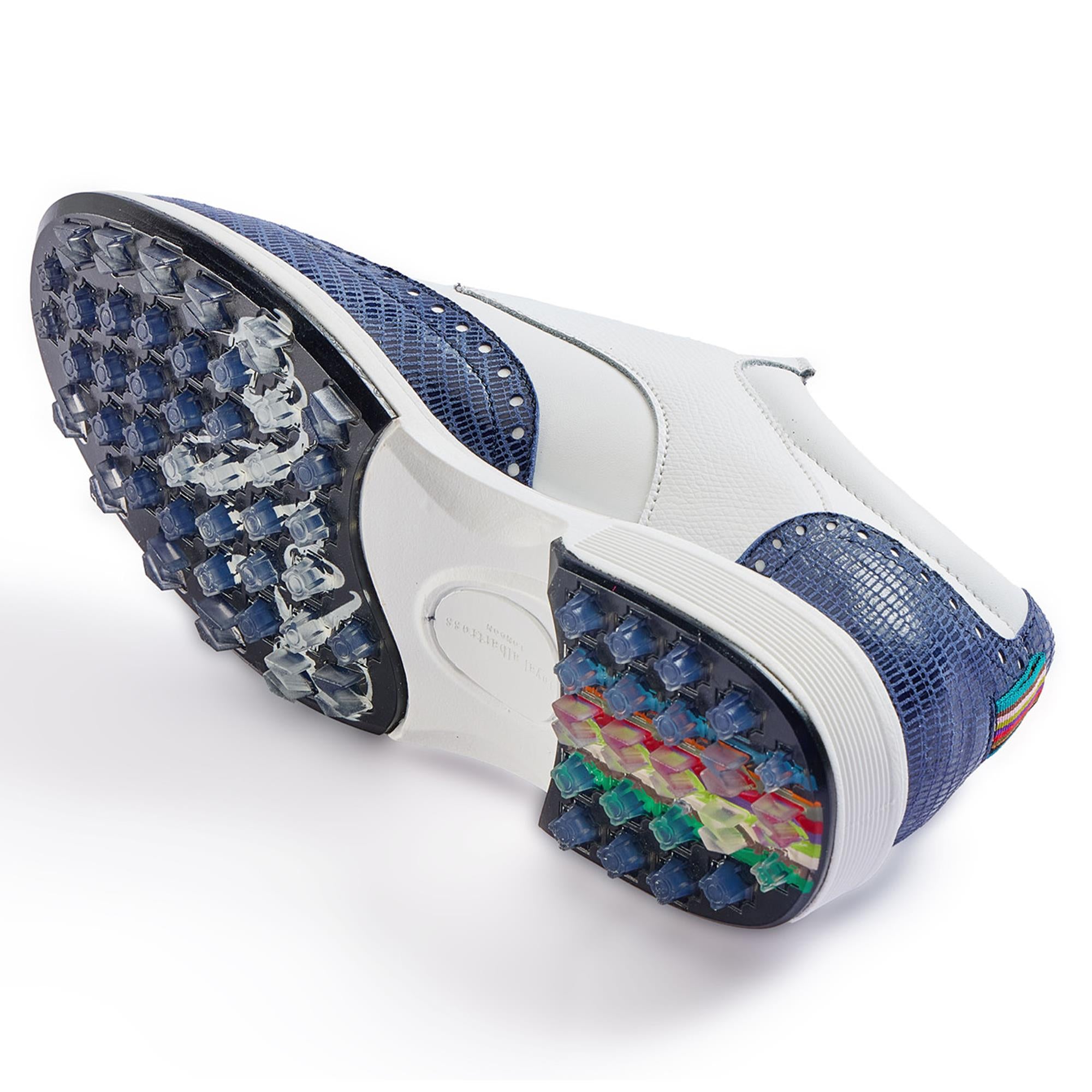 Detailed view of the sole on Royal Albartross Tailor Wingtip Brogue ladies golf shoes – spikeless design for comfort and course traction