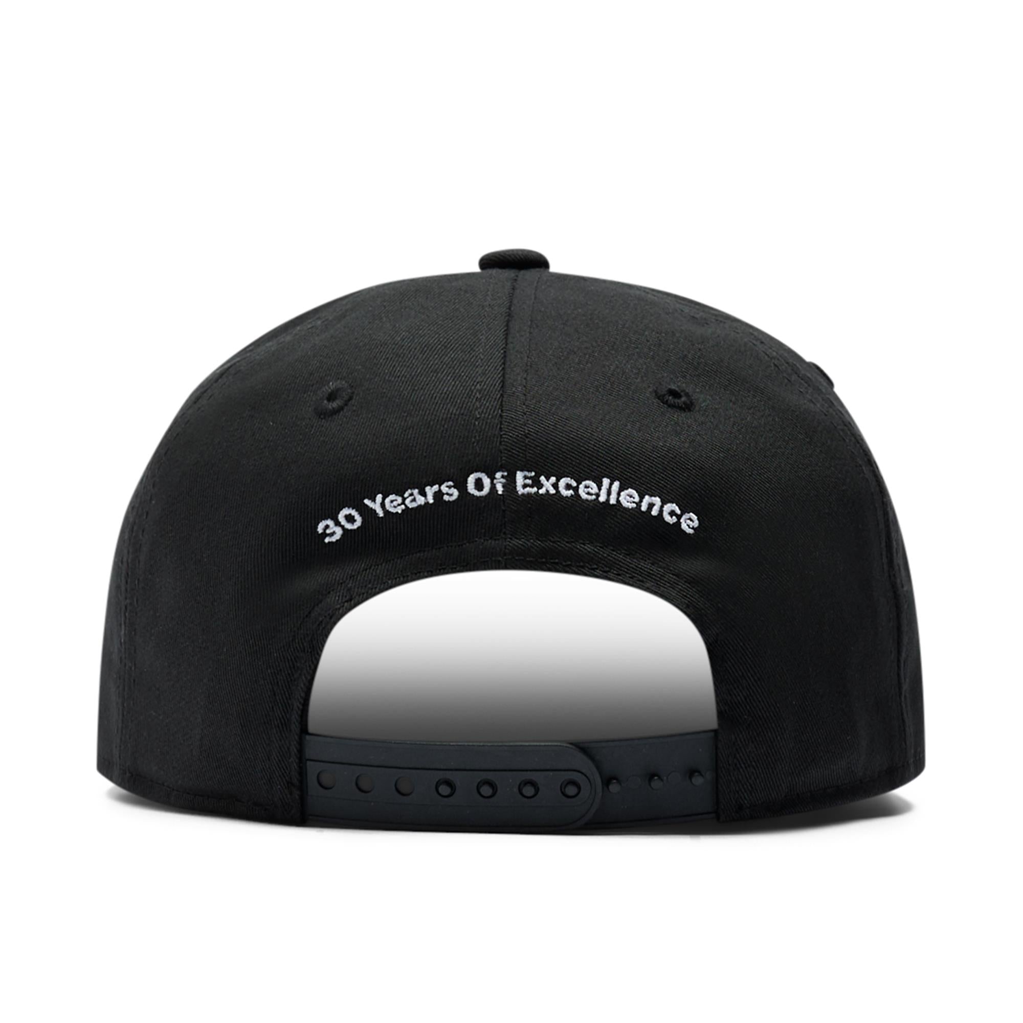 J Lindeberg 30Y Cap Black
