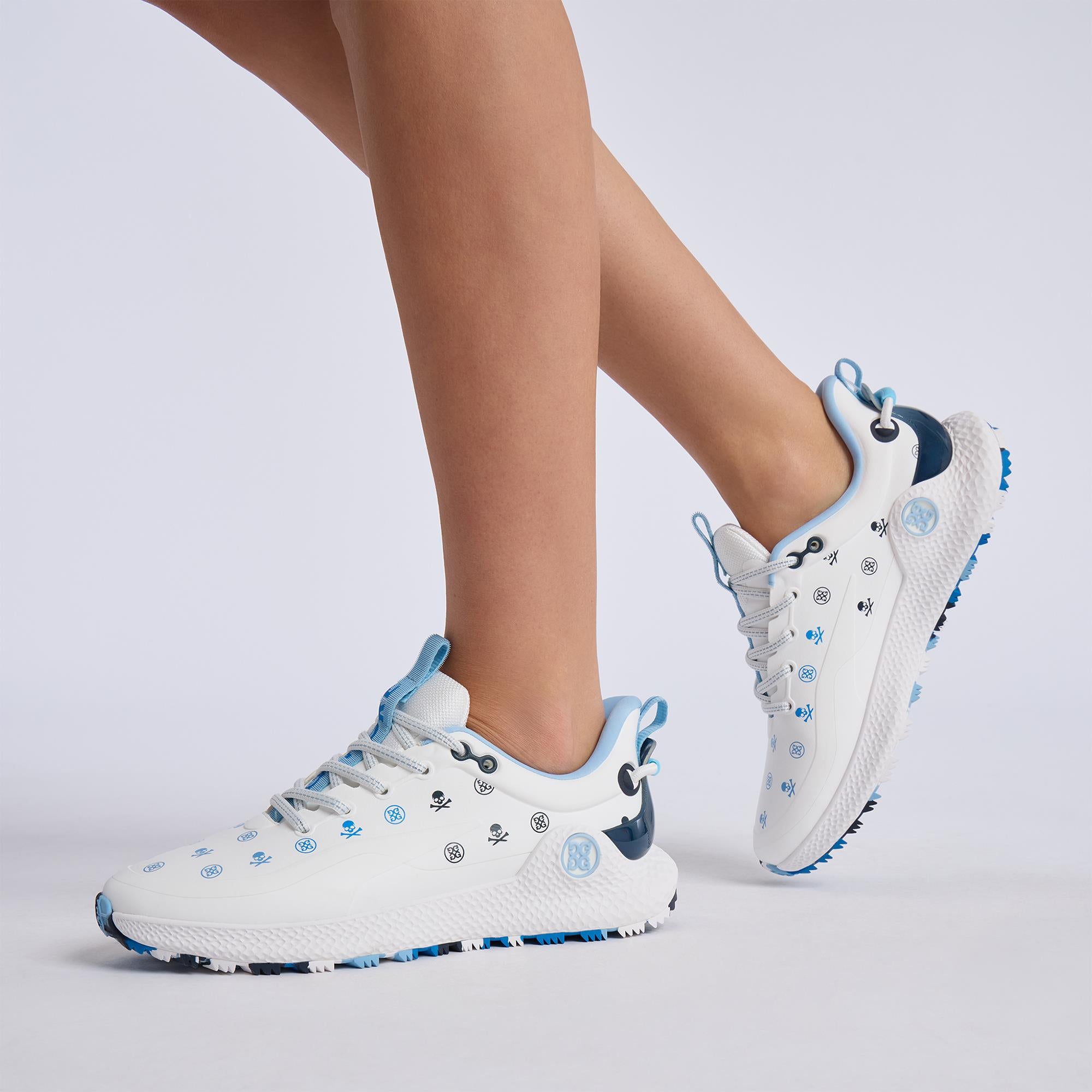 G/FORE MG4+ O2 Gradient Skull & T's Ladies Golf Shoes Snow/Multi